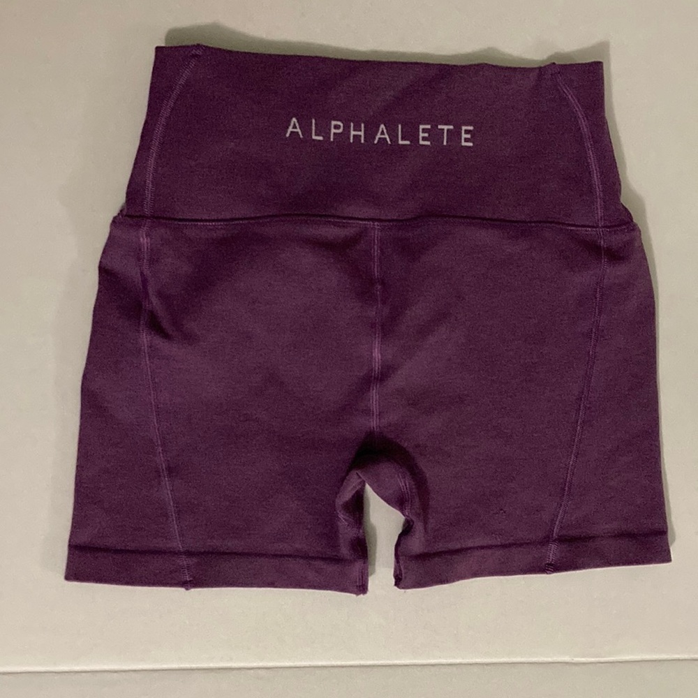 Alphalete Revival R6 Shorts